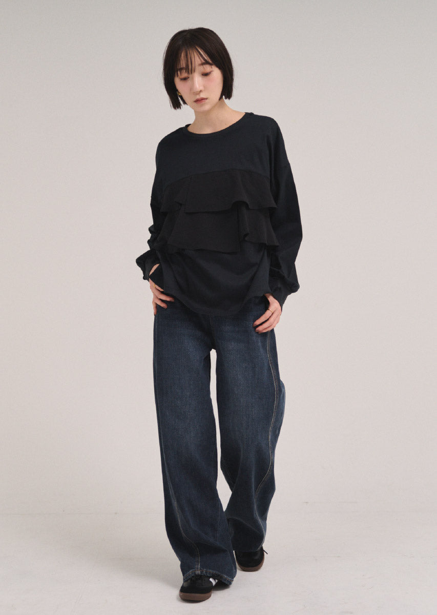 フリルコンシャスデザイントップス