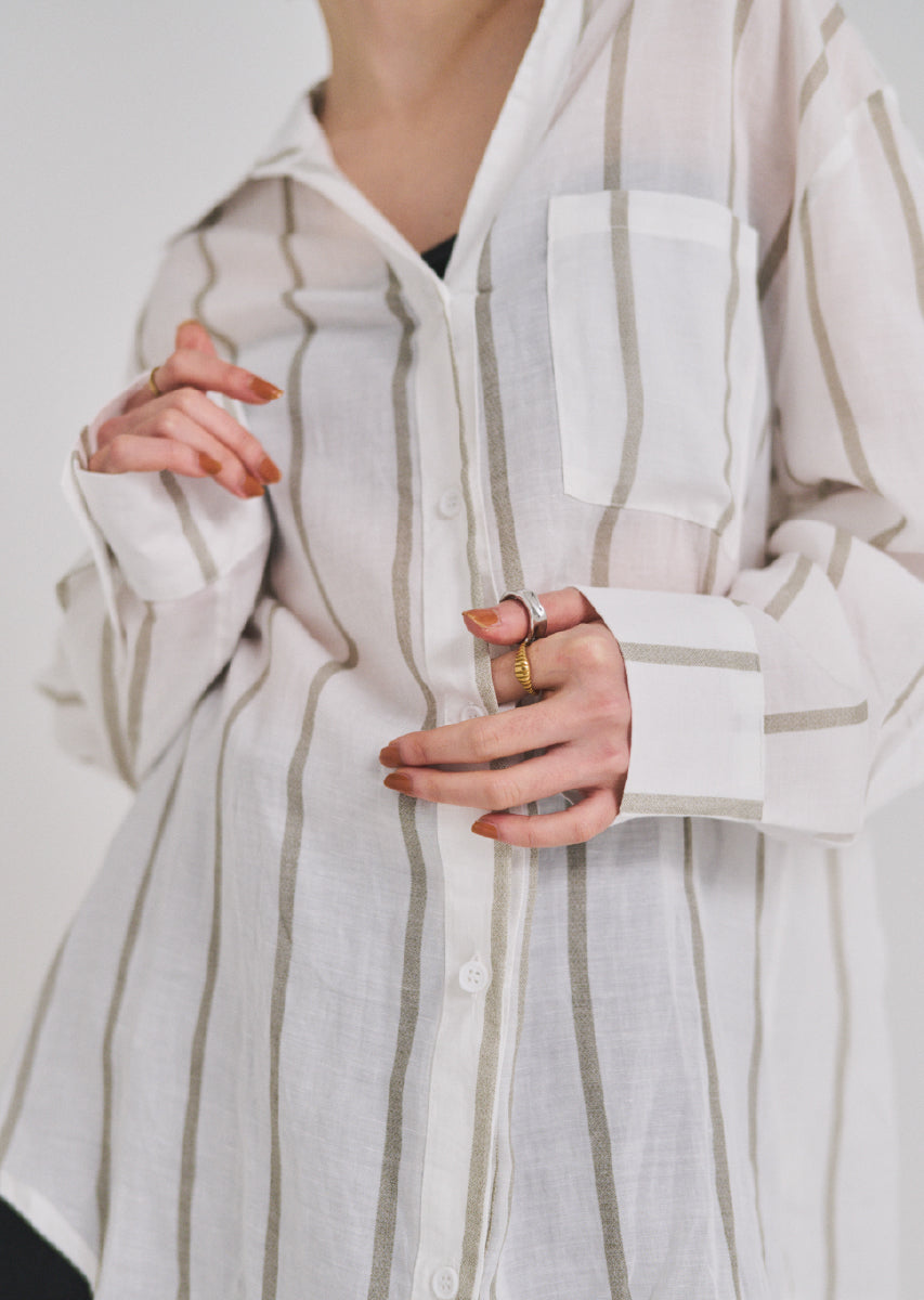 ストライプオーバーシャツ