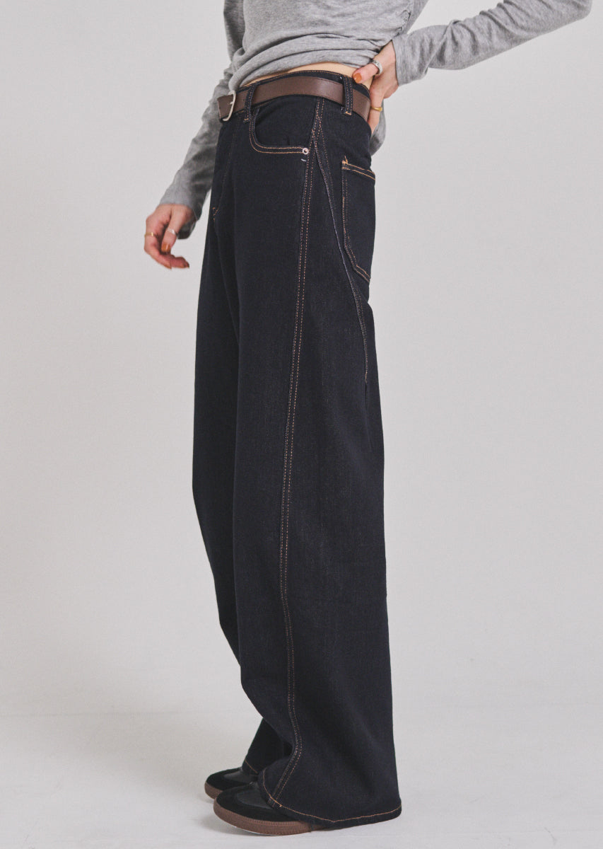 ベルトSETカーヴィーデニムパンツ