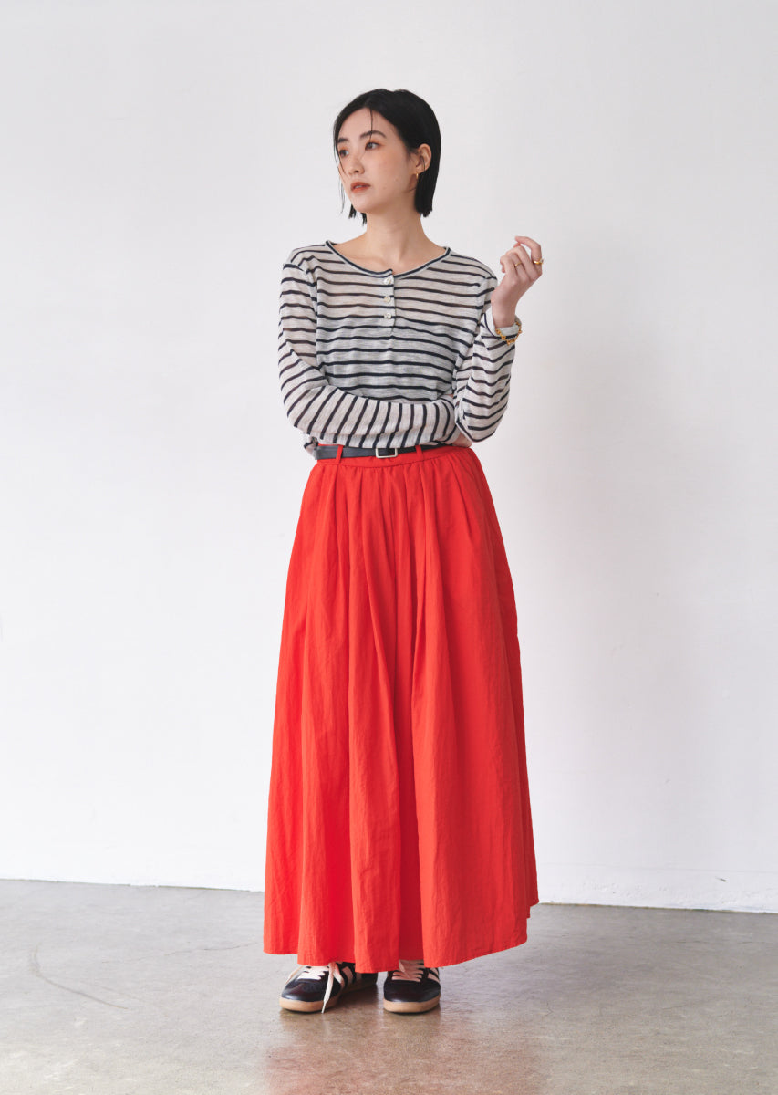 ベルト付きタックロングスカート