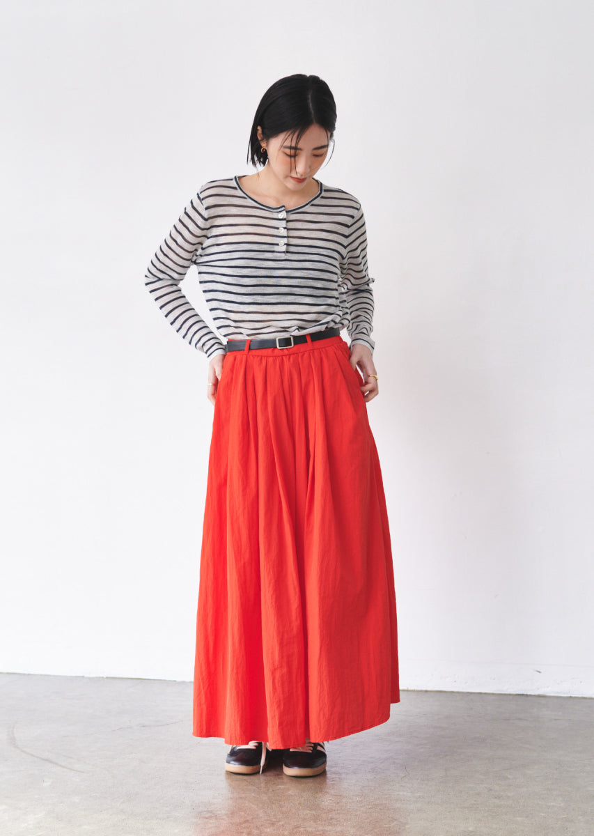 ベルト付きタックロングスカート