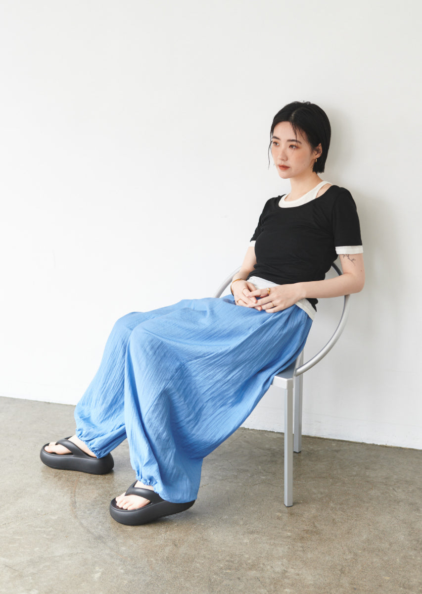 リラクシーボリュームタックパンツ
