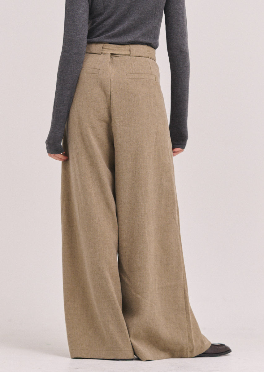 ウールワイドパンツ