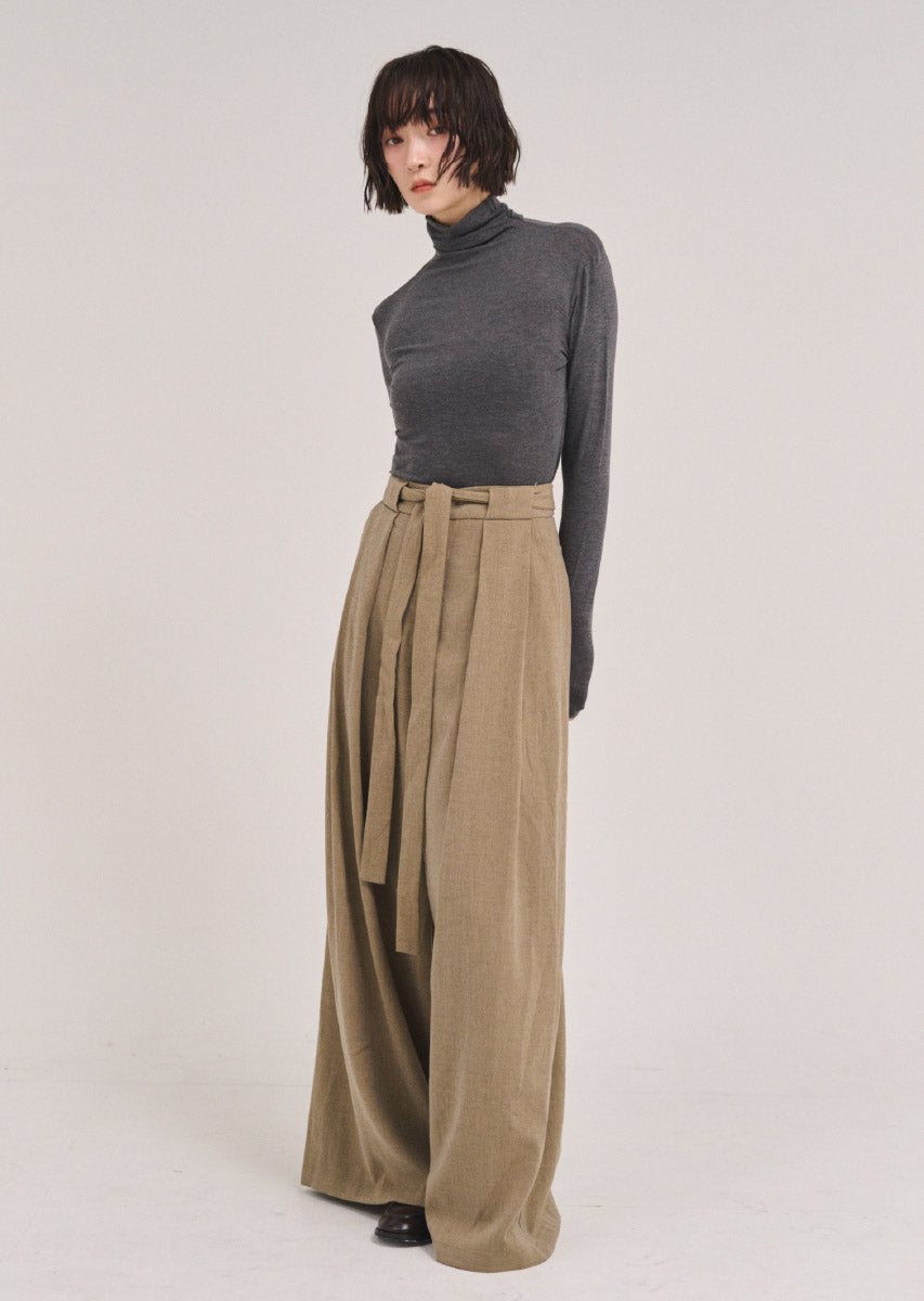 ウールワイドパンツ