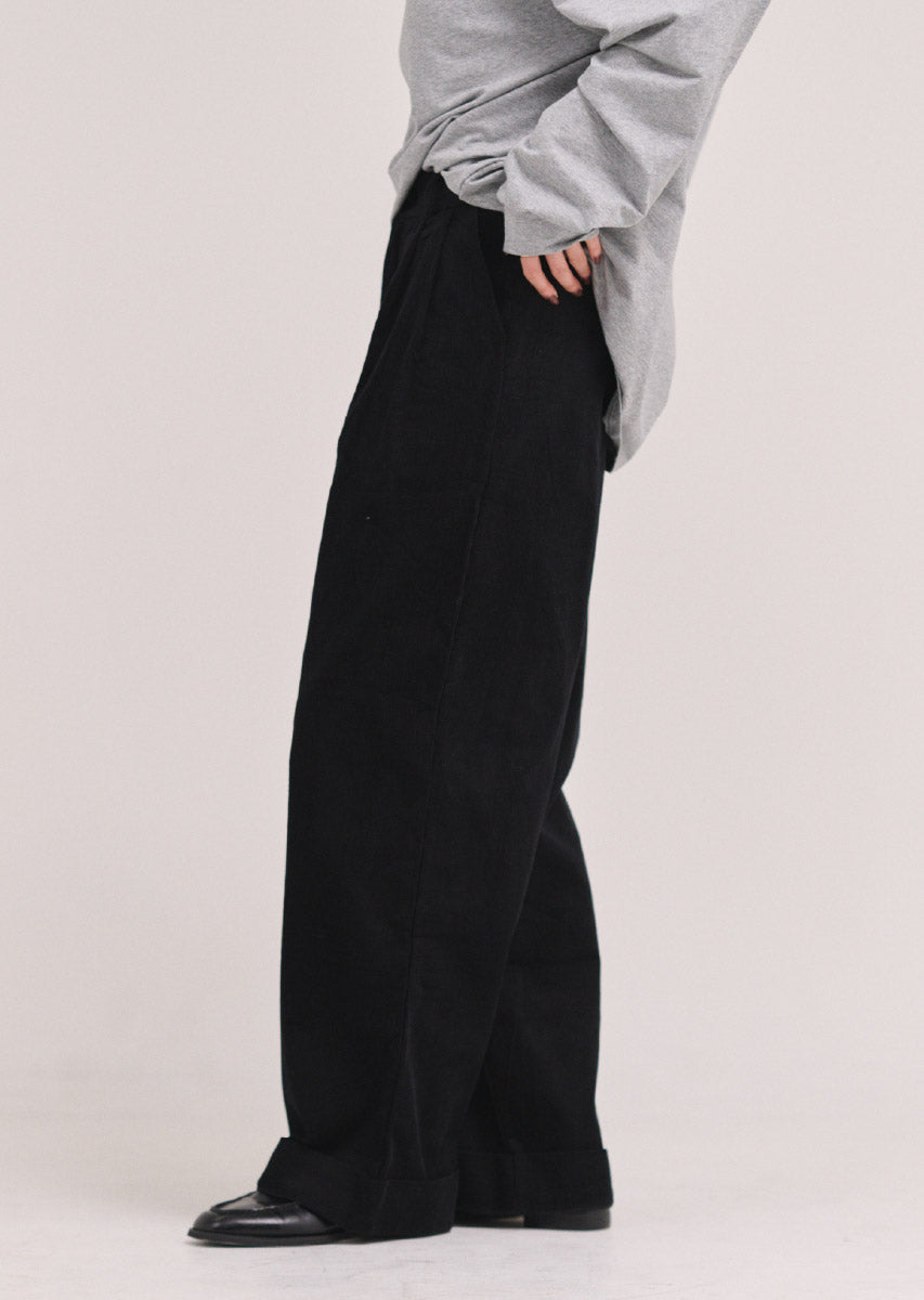 コーデュロイワイドパンツ