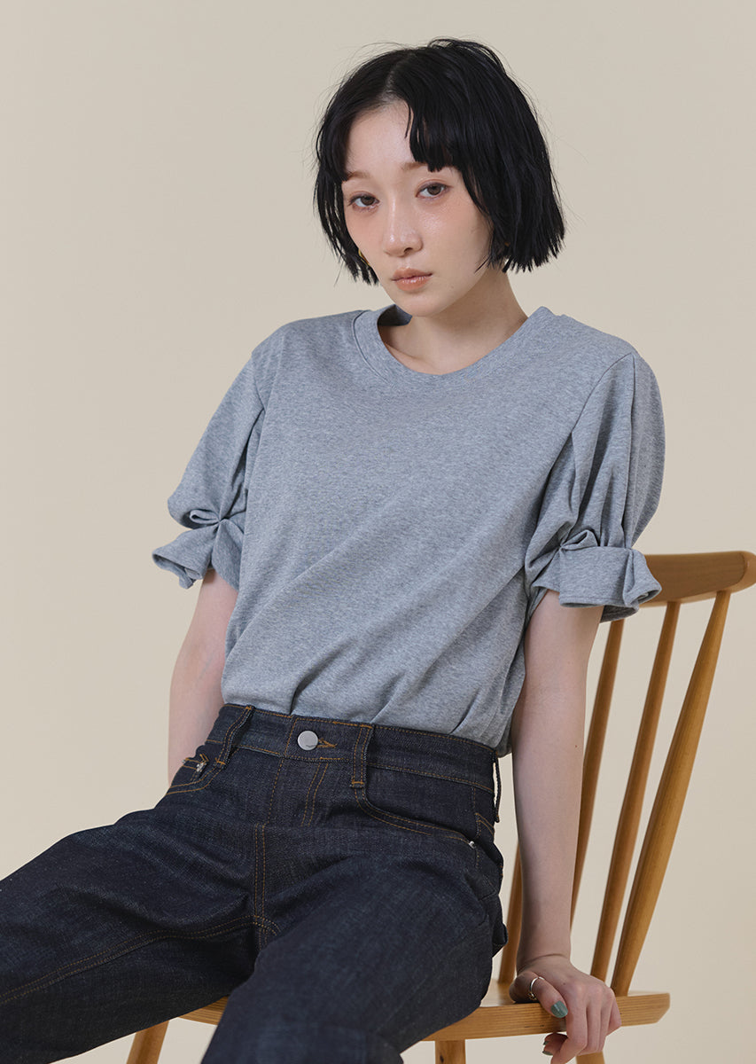 ツイストスリーブトップス