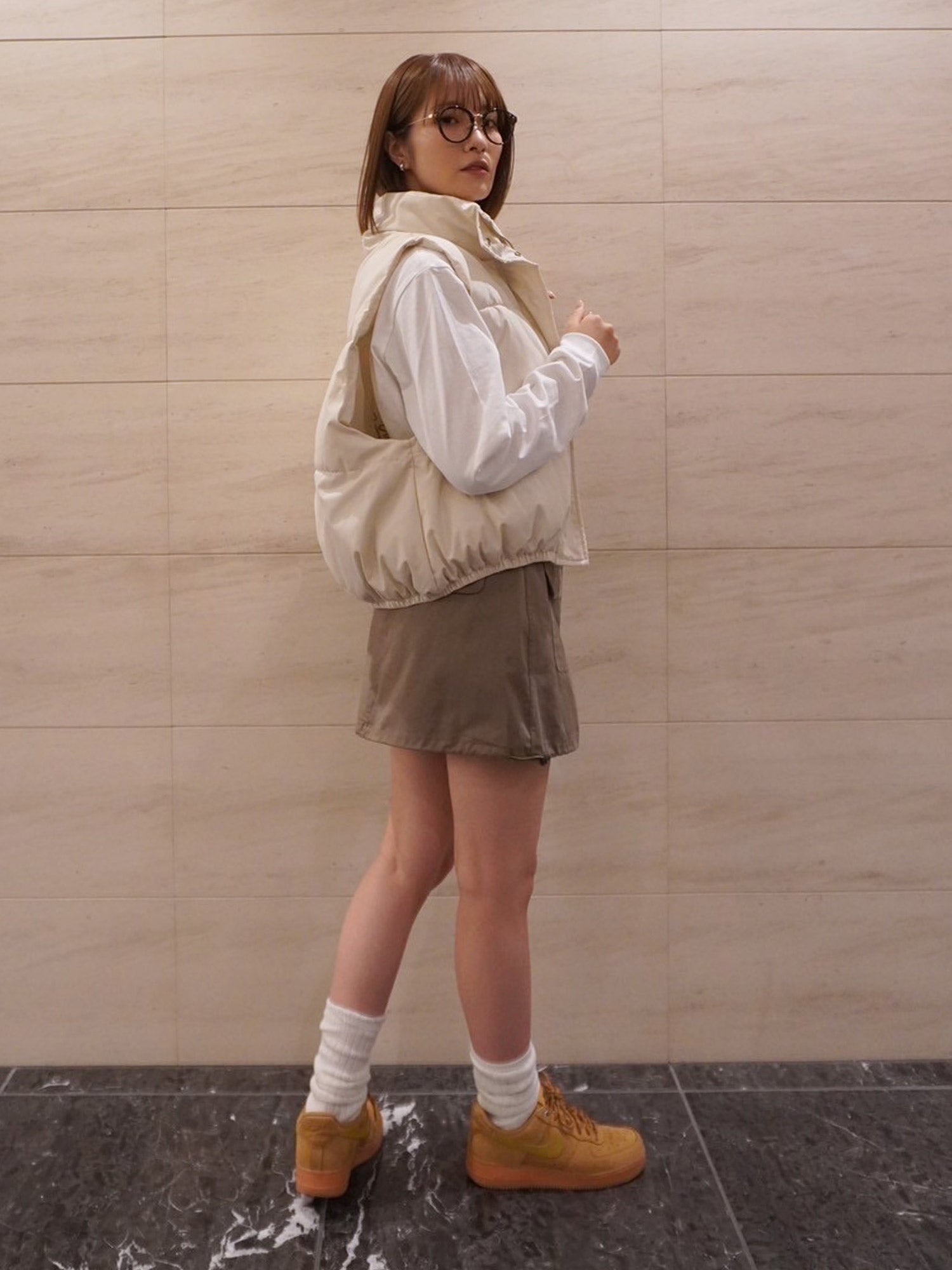 カーゴミニスカート