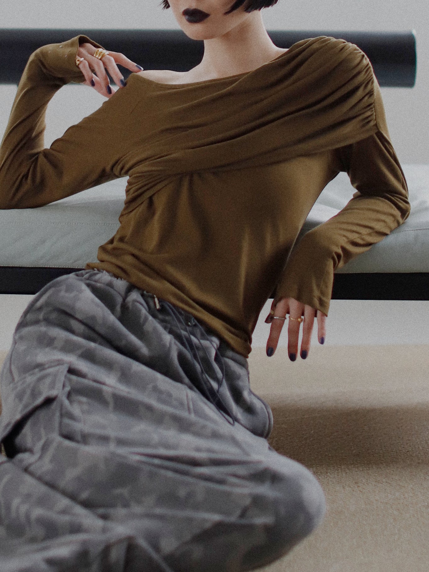 ドレープワンショルTOPS