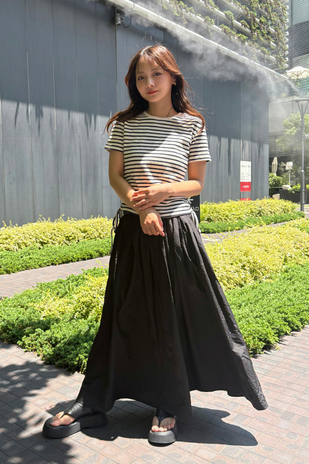 ベルト付きタックロングスカート