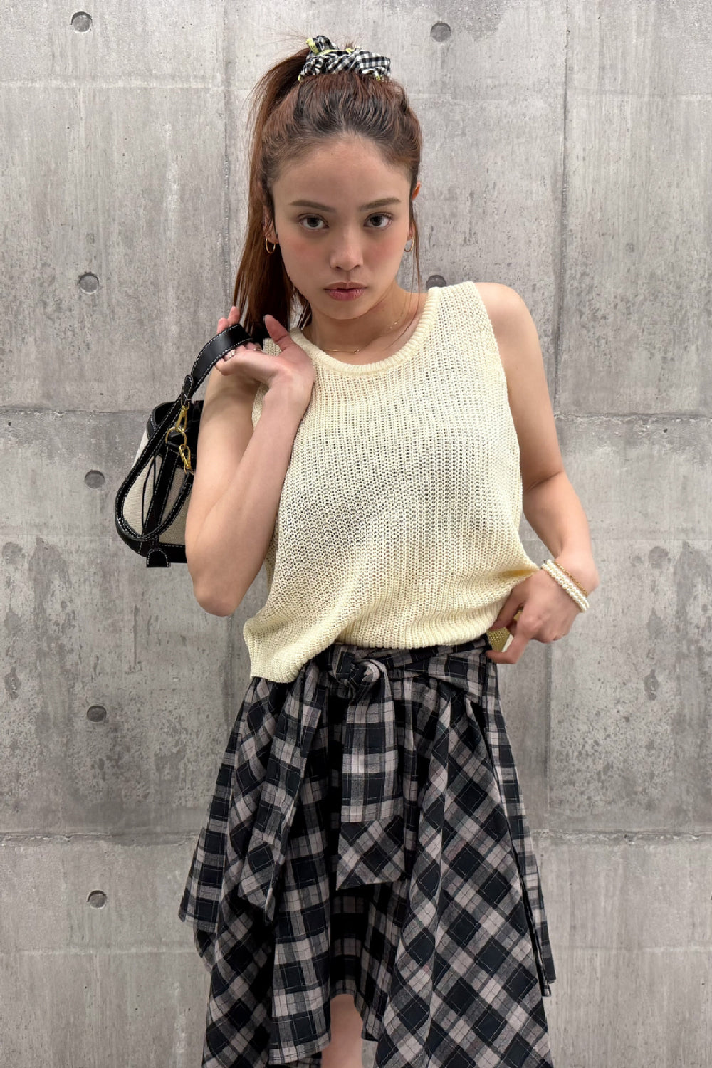 ノースリーブニットトップス