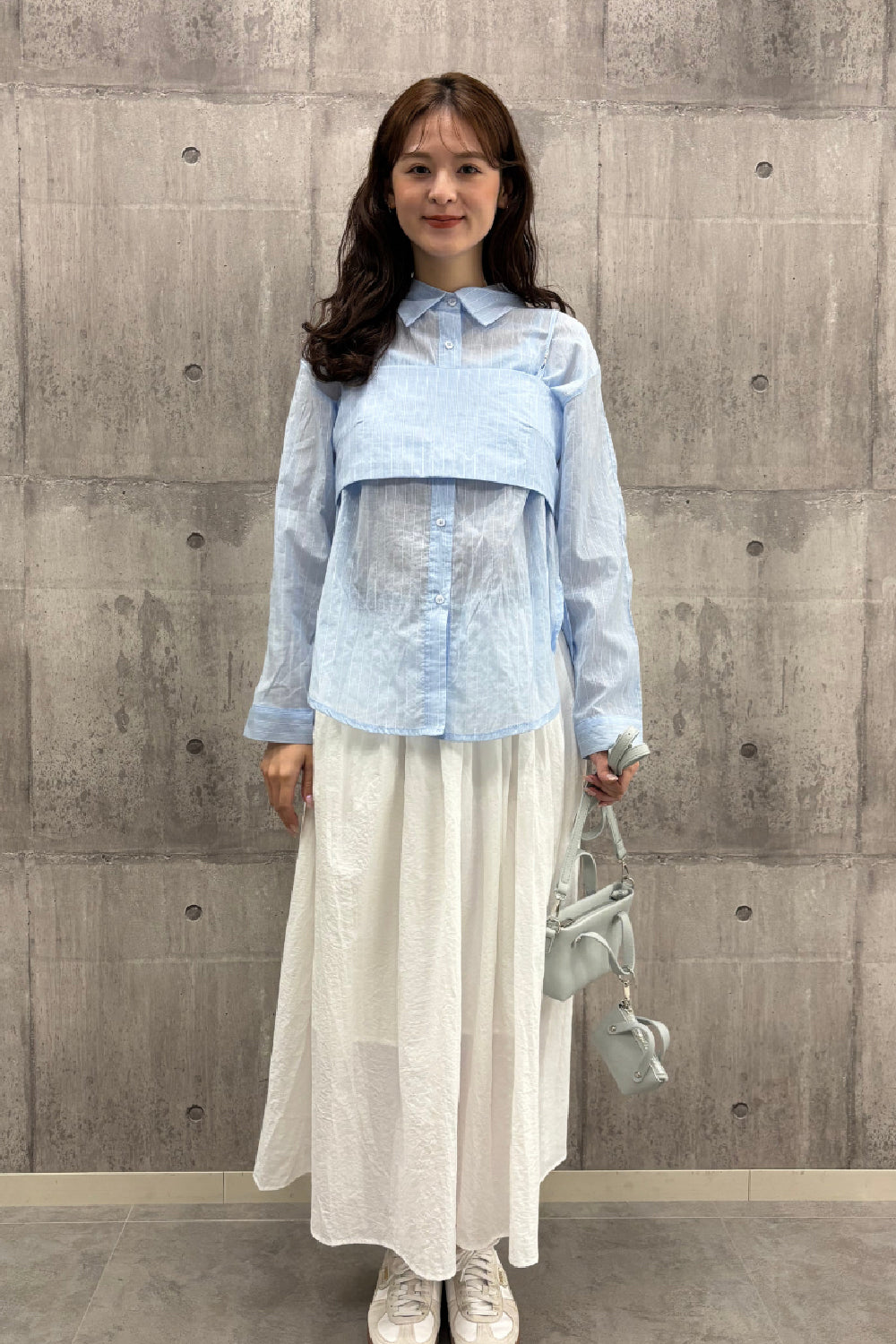 ベルト付きタックロングスカート