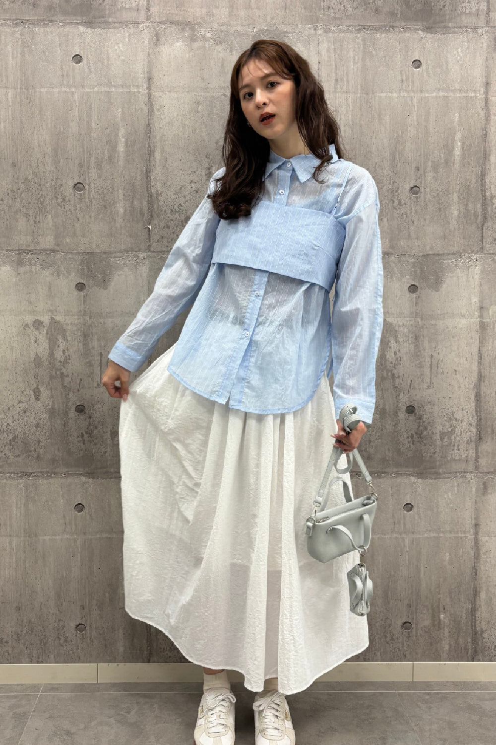 ベルト付きタックロングスカート