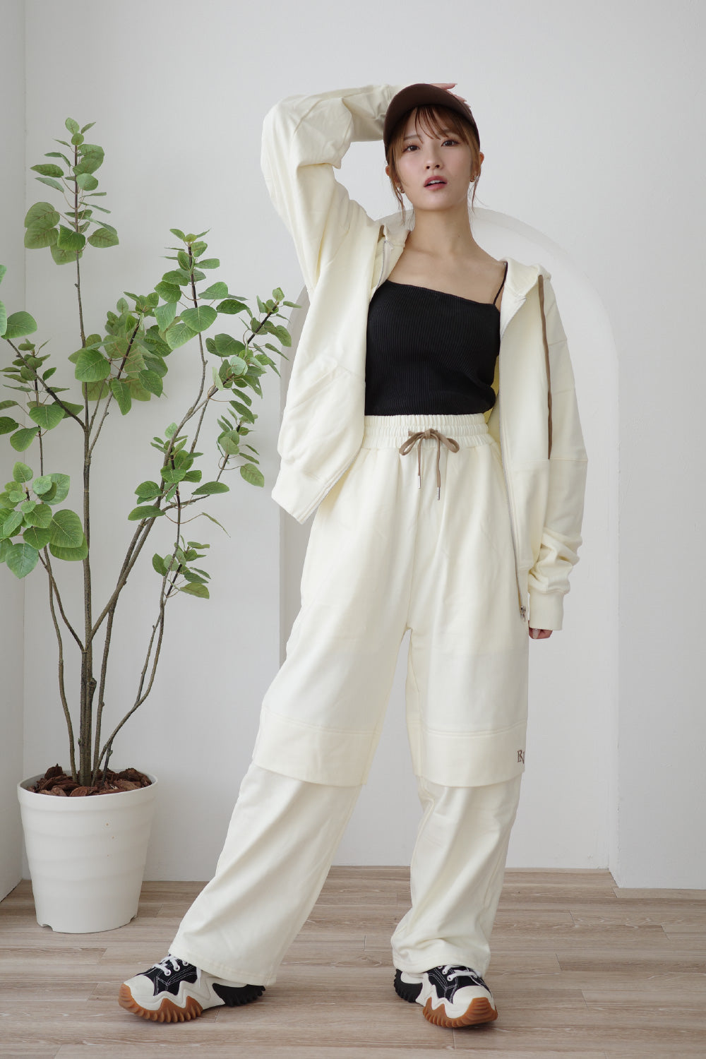 RNスウェットデザインパンツ