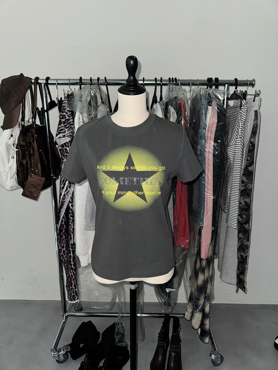 キラキラストーンミニタイトTシャツ