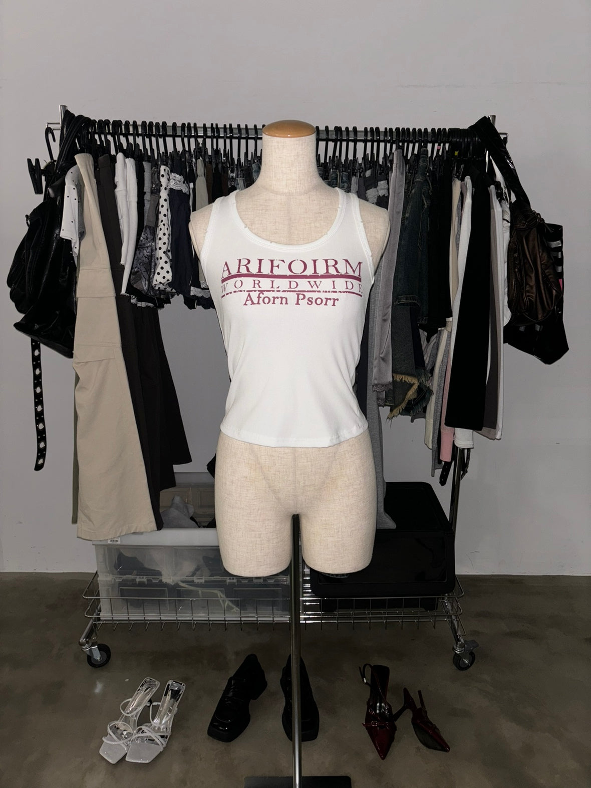 【先行予約商品】ダメージ加工入りタンクトップ