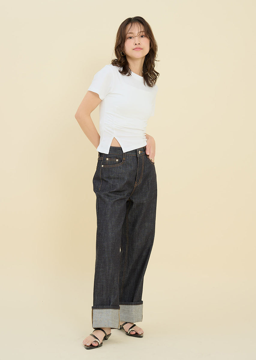 スリットTシャツ