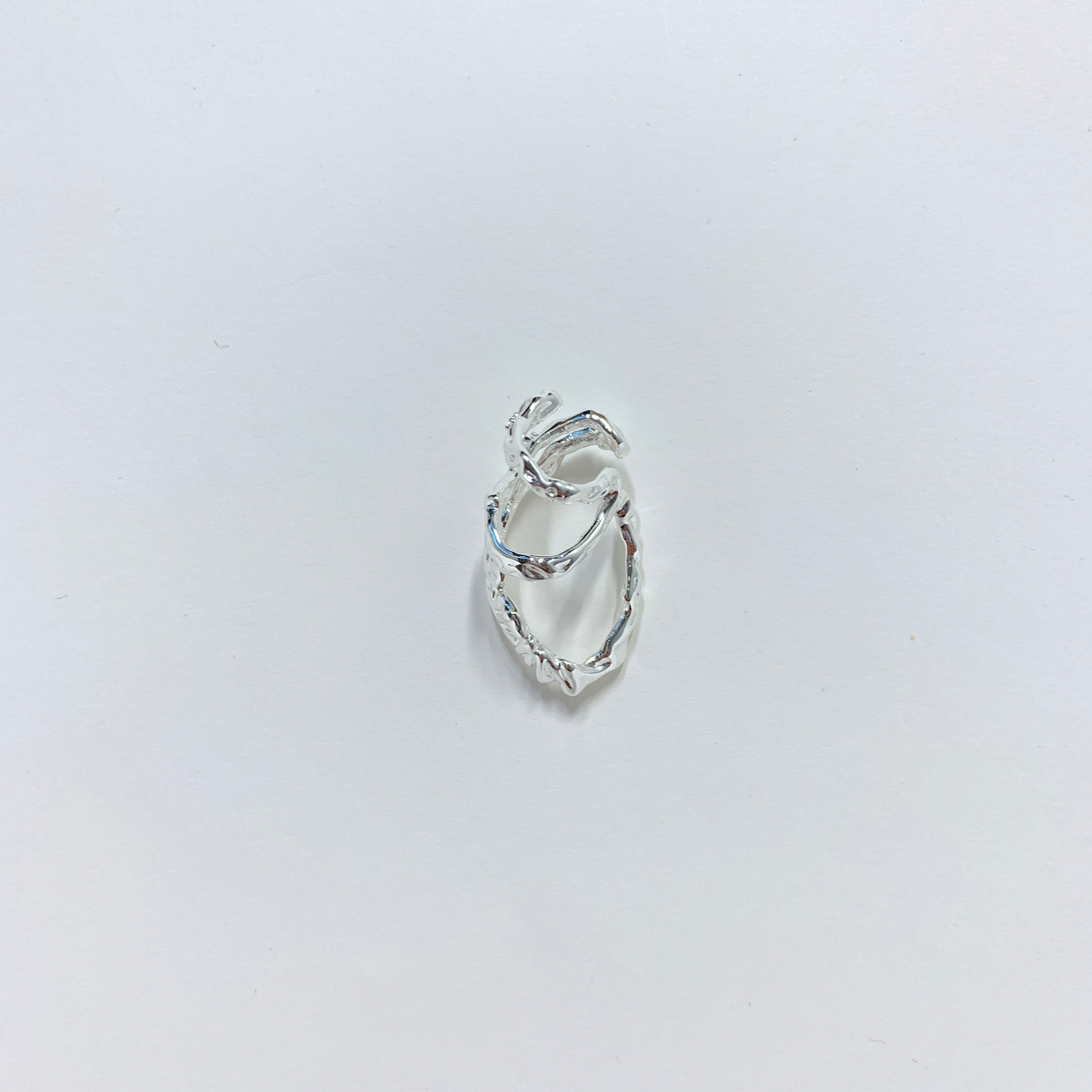 イレギュラーモチーフイヤーカフ