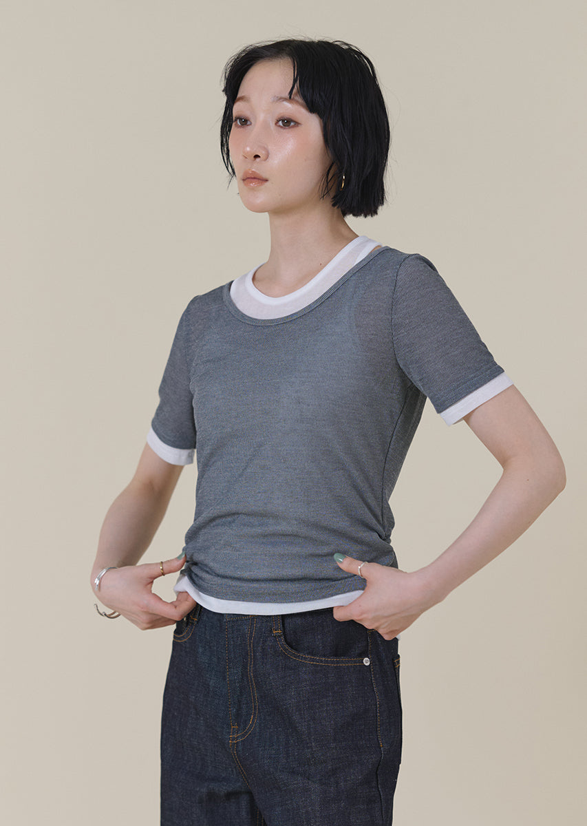 レイヤードシアートップス