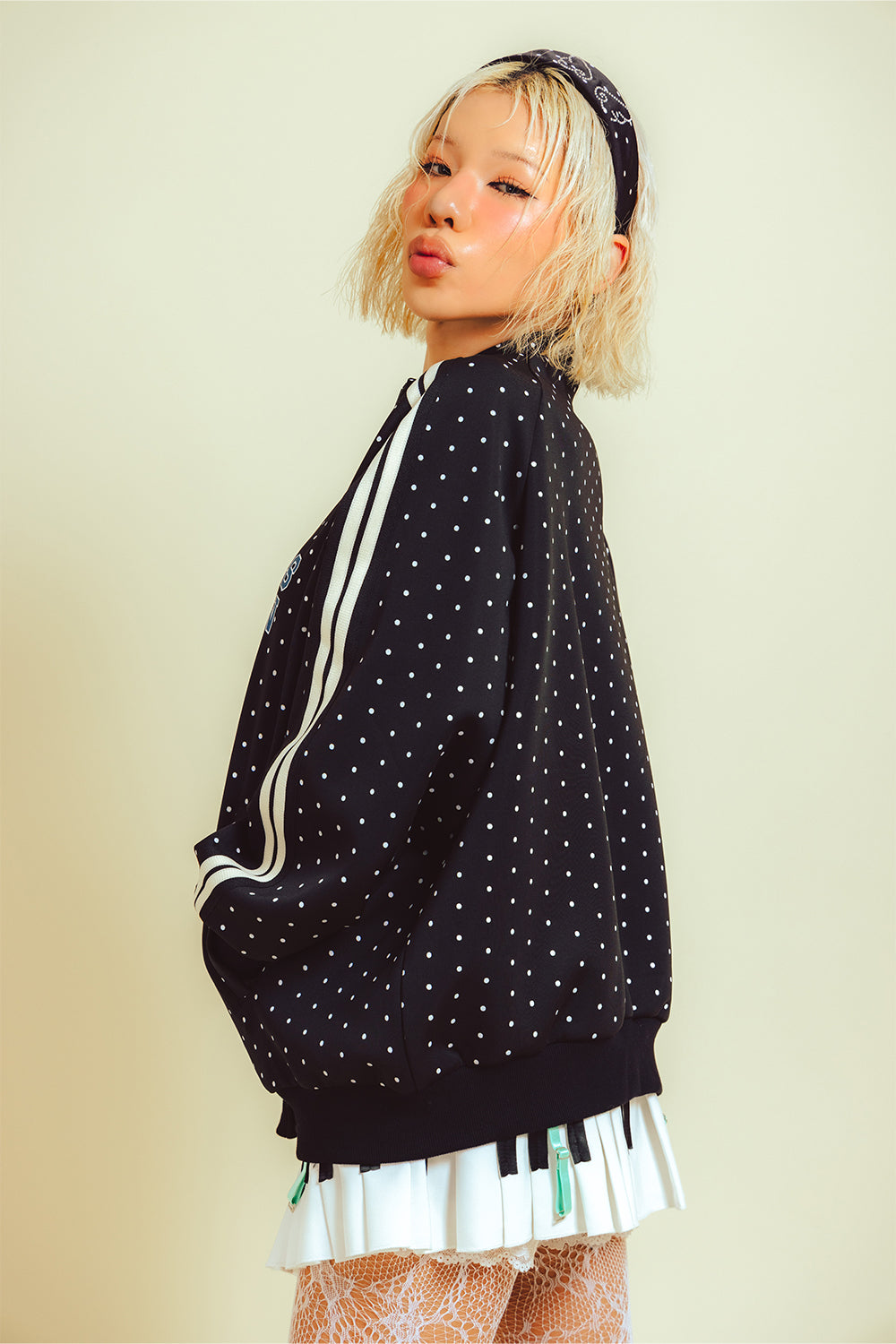 BORDERLESS GRADATION TRACK JACKET