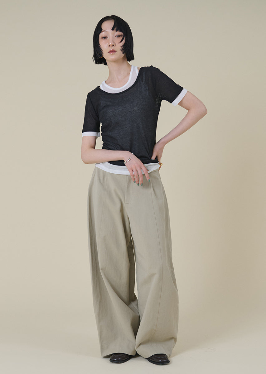 レイヤードシアートップス