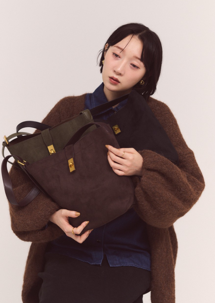 フェイクスエードスクエアバッグ