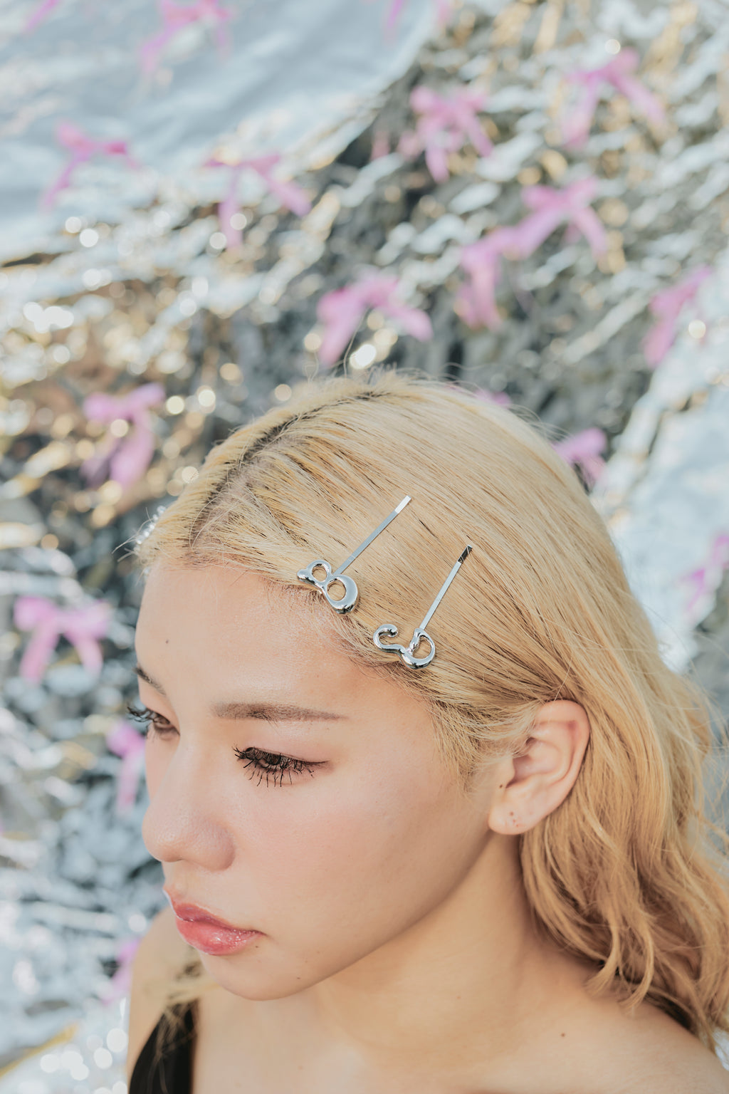 LOGO HAIRPIN – FRONT ROW by UUUM