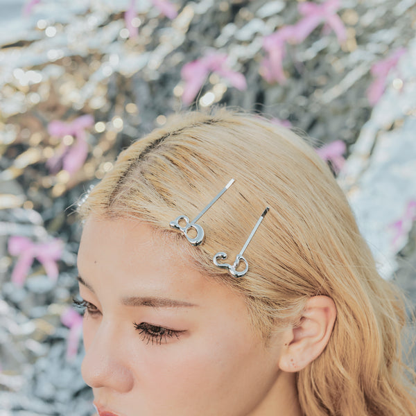 LOGO HAIRPIN