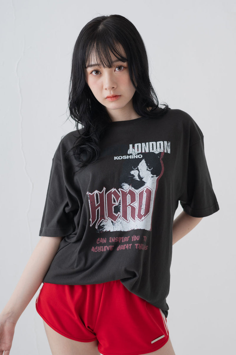 【横山結衣×MICHIKO LONDONコラボ】 オーバーサイズロックTシャツ