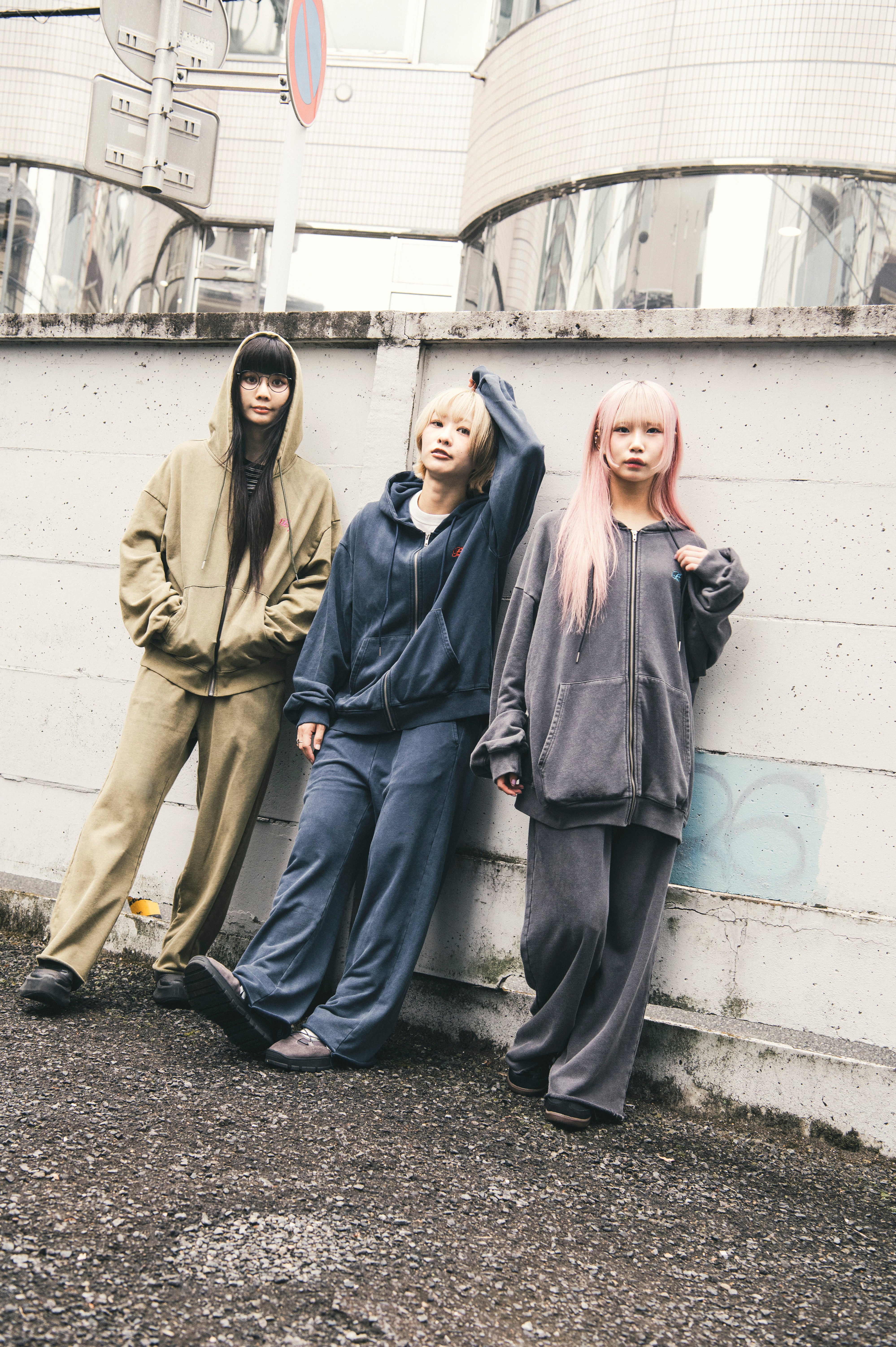 B☆ hoodie