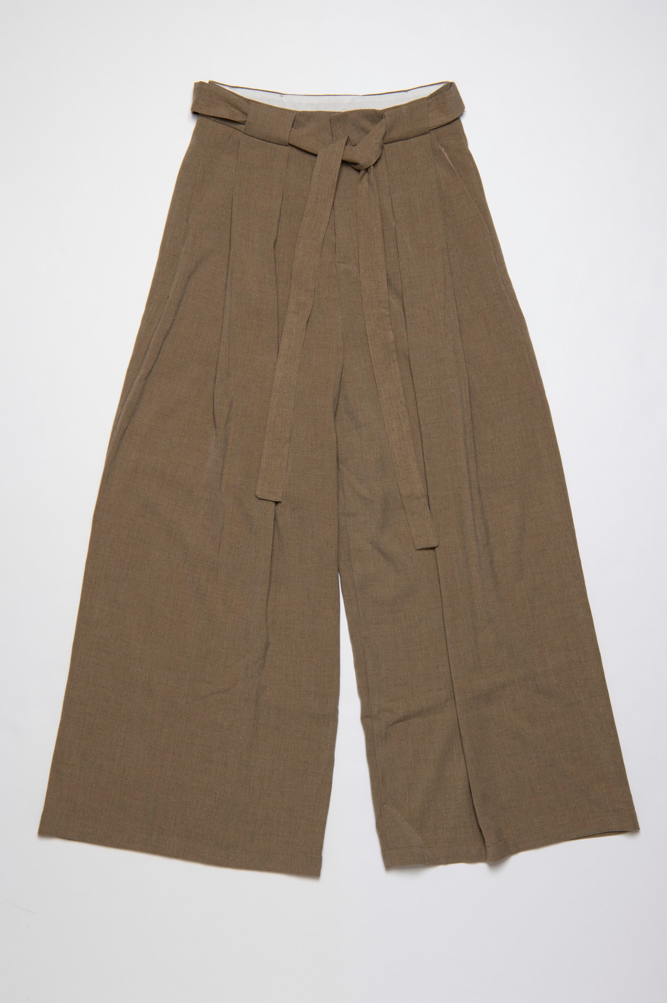 ウールワイドパンツ