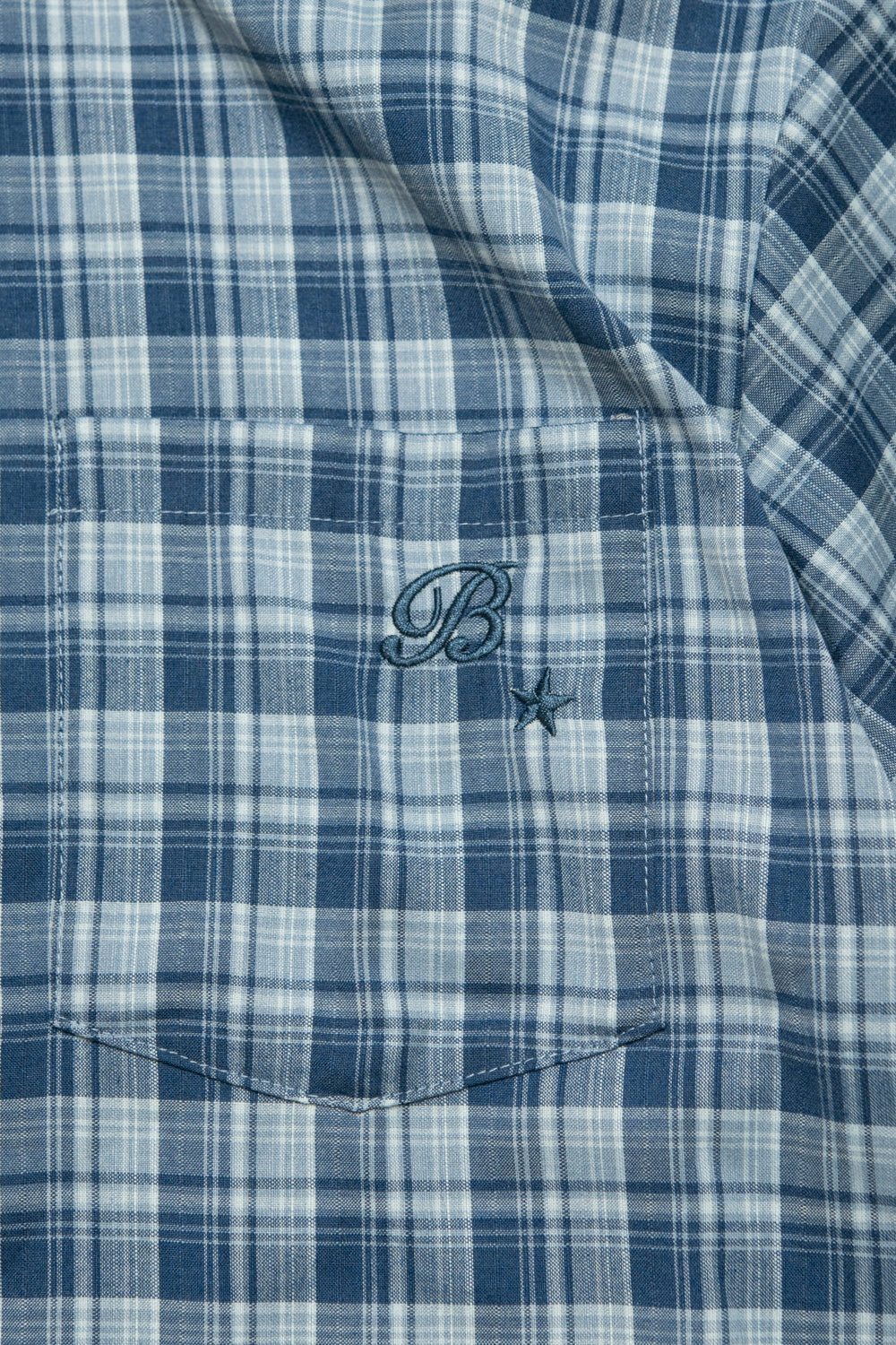 B☆ checkered shirt