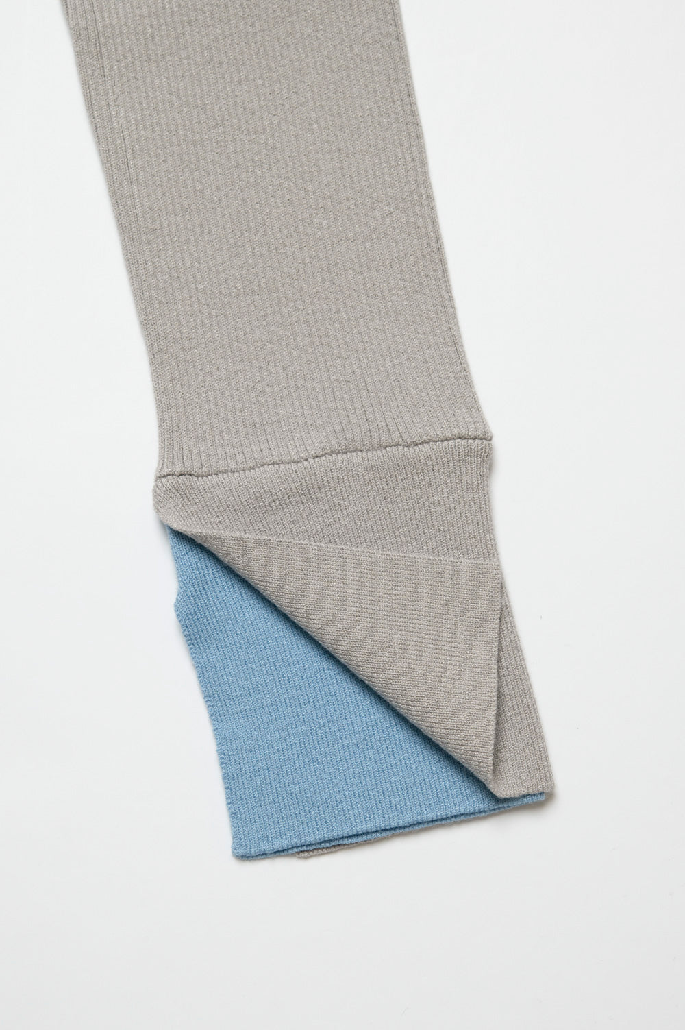 バイカラーリブニットトップス