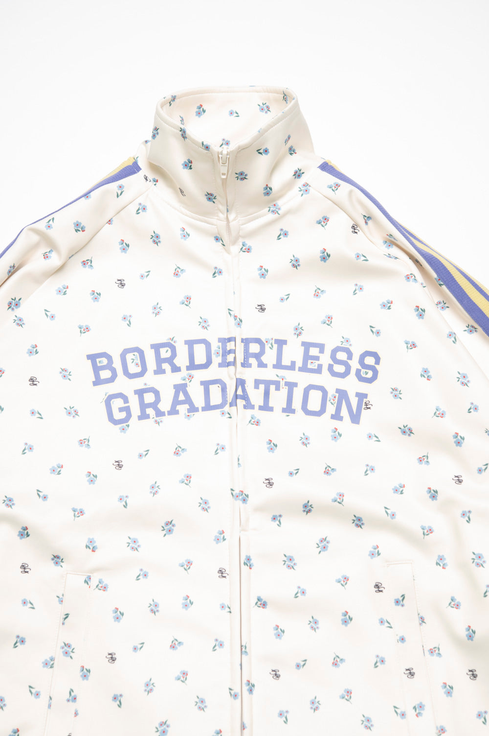BORDERLESS GRADATION TRACK JACKET