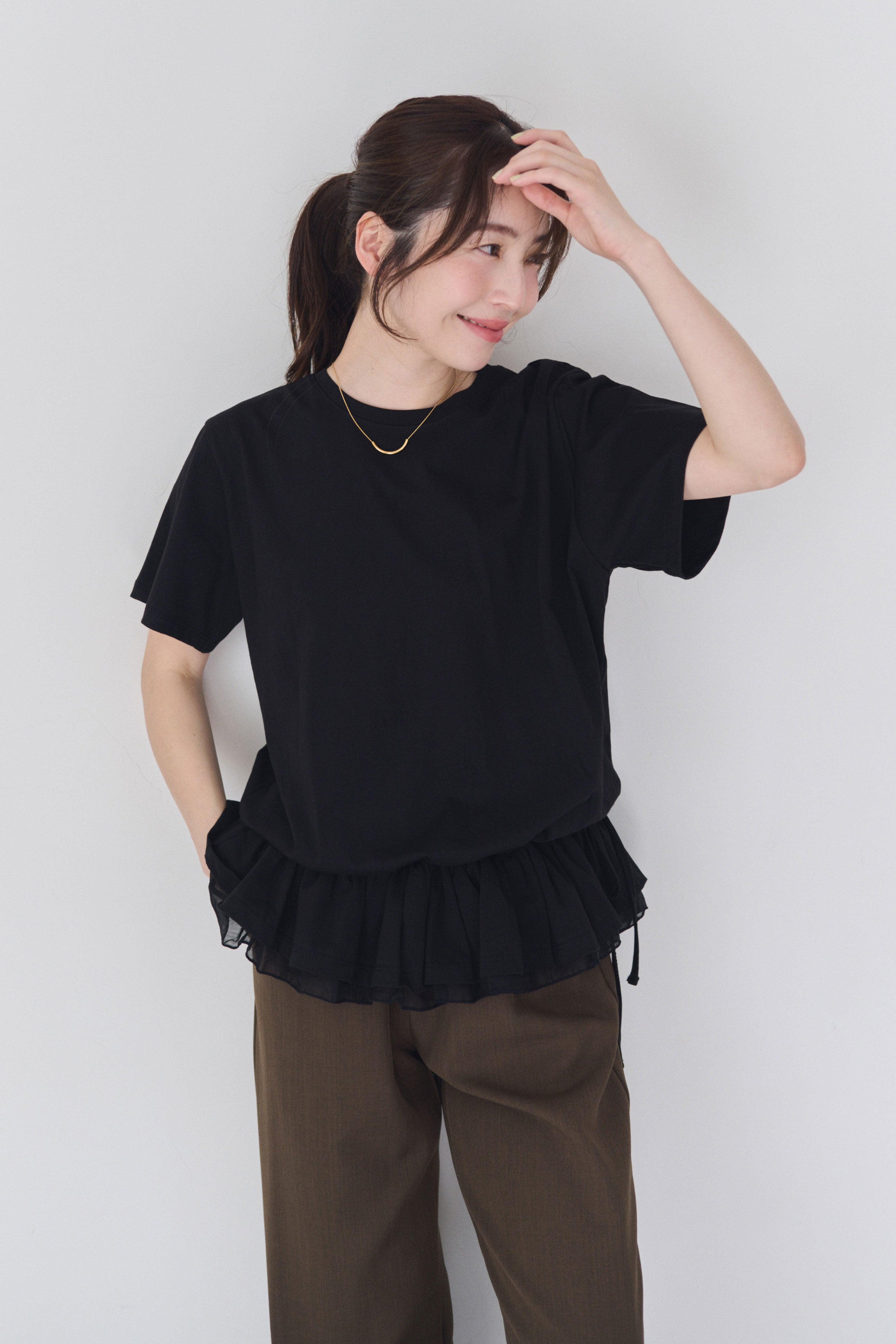 裾フリルリボンTシャツ