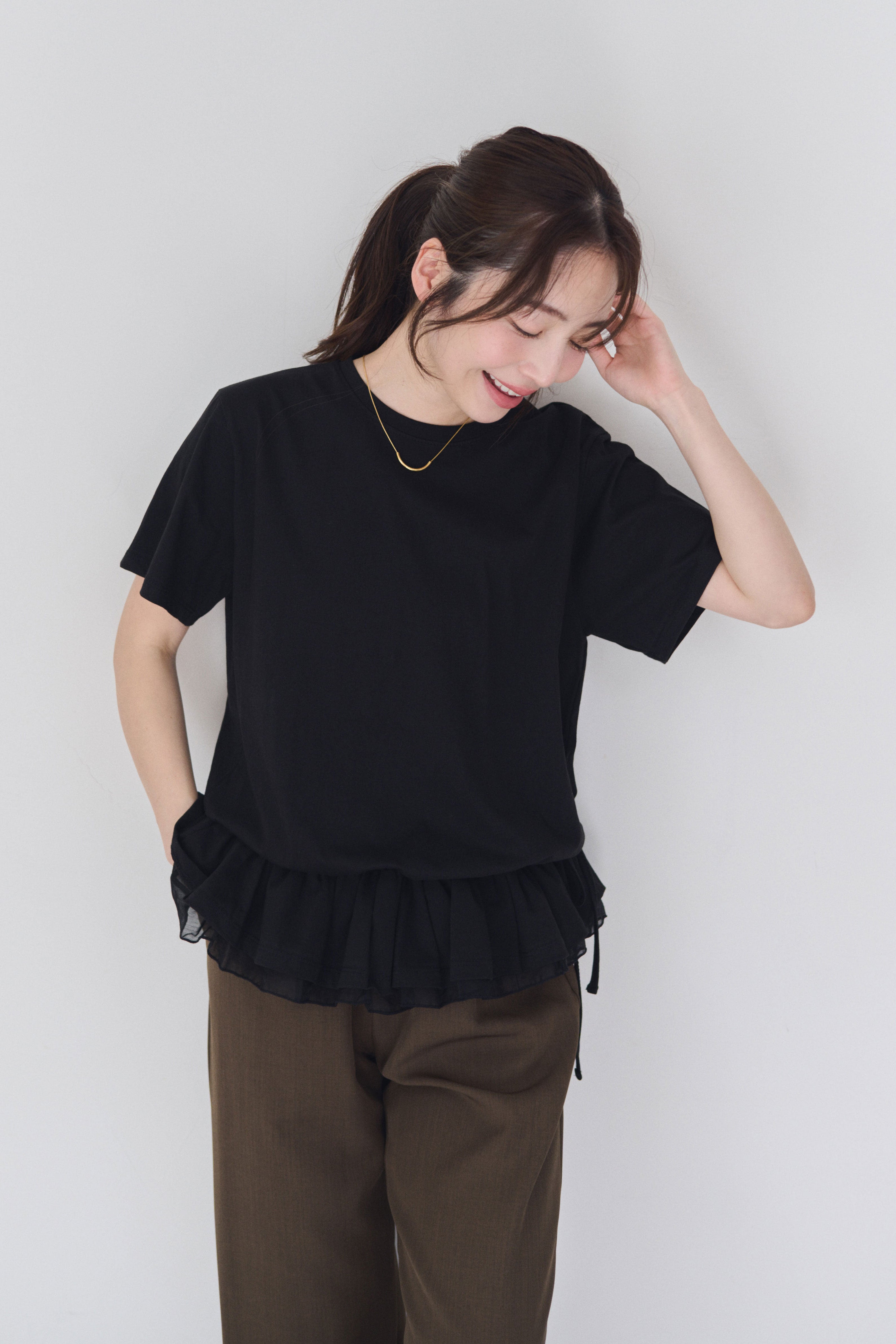 裾フリルリボンTシャツ