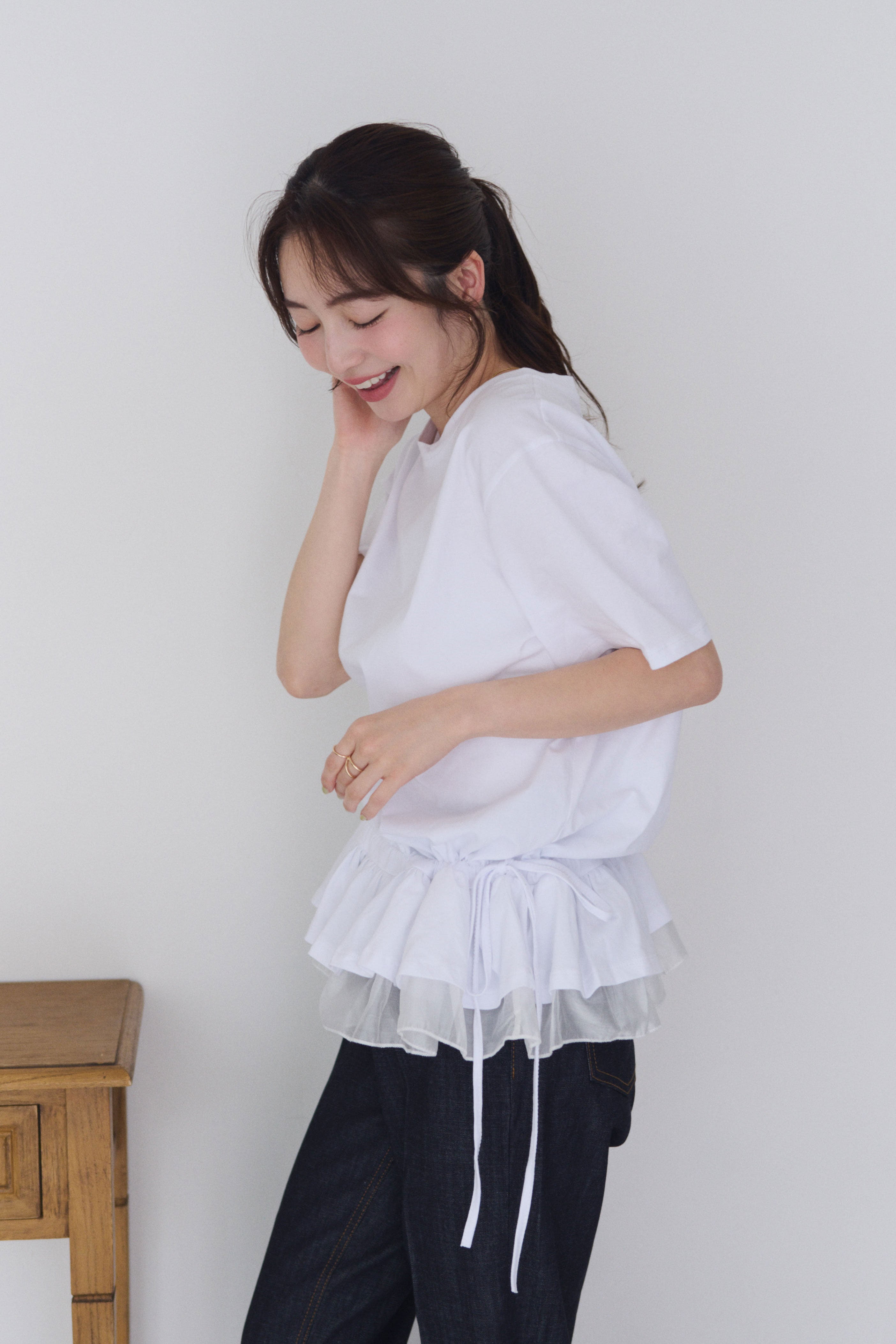 裾フリルリボンTシャツ