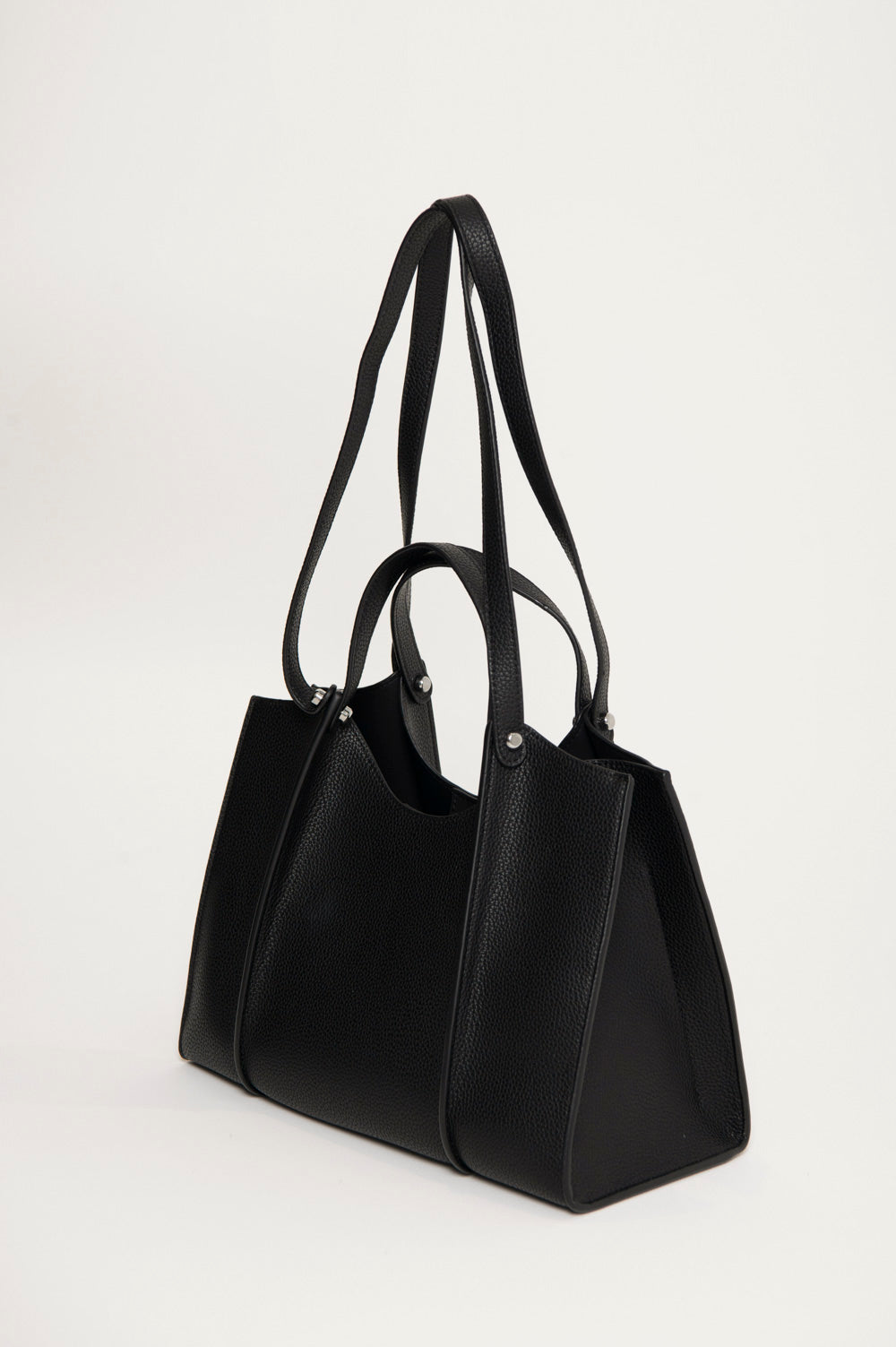 Daily shoulder bag