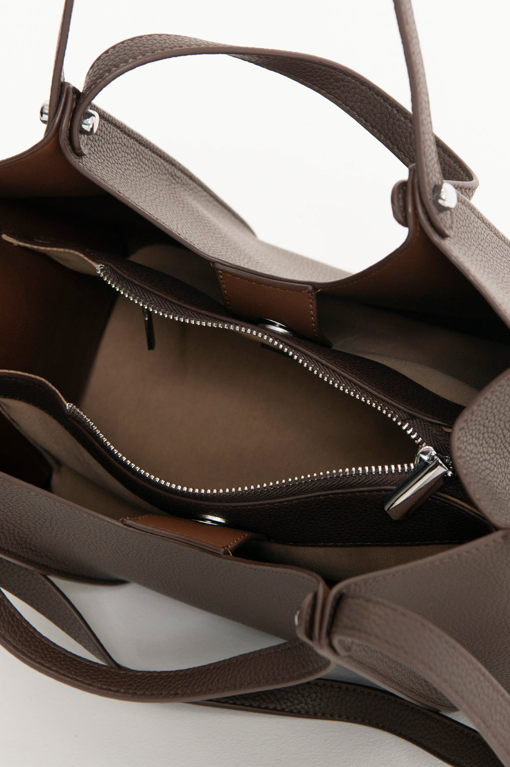 Daily shoulder bag