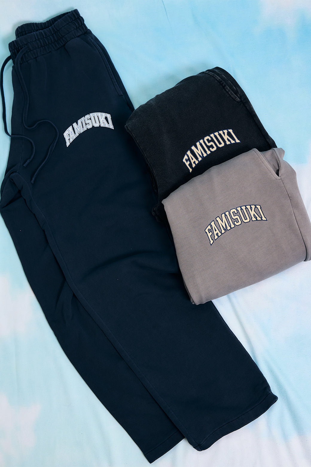 FADE COLLEGE LOGO TOPS