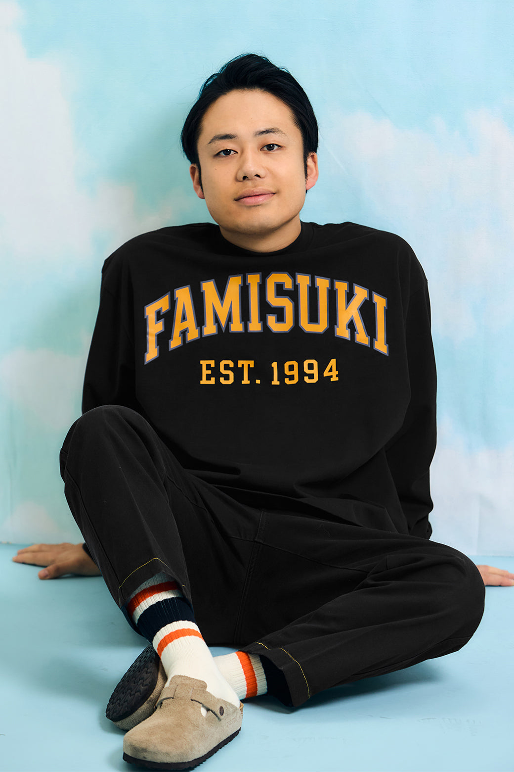 COLLEGE LOGO L/S TEE