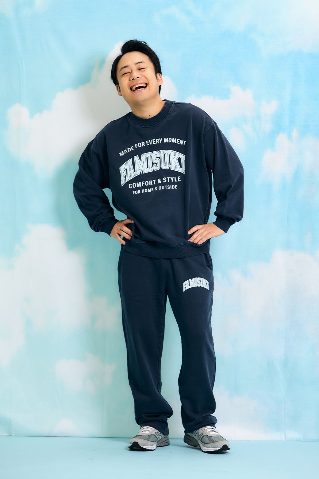 FADE COLLEGE LOGO TOPS