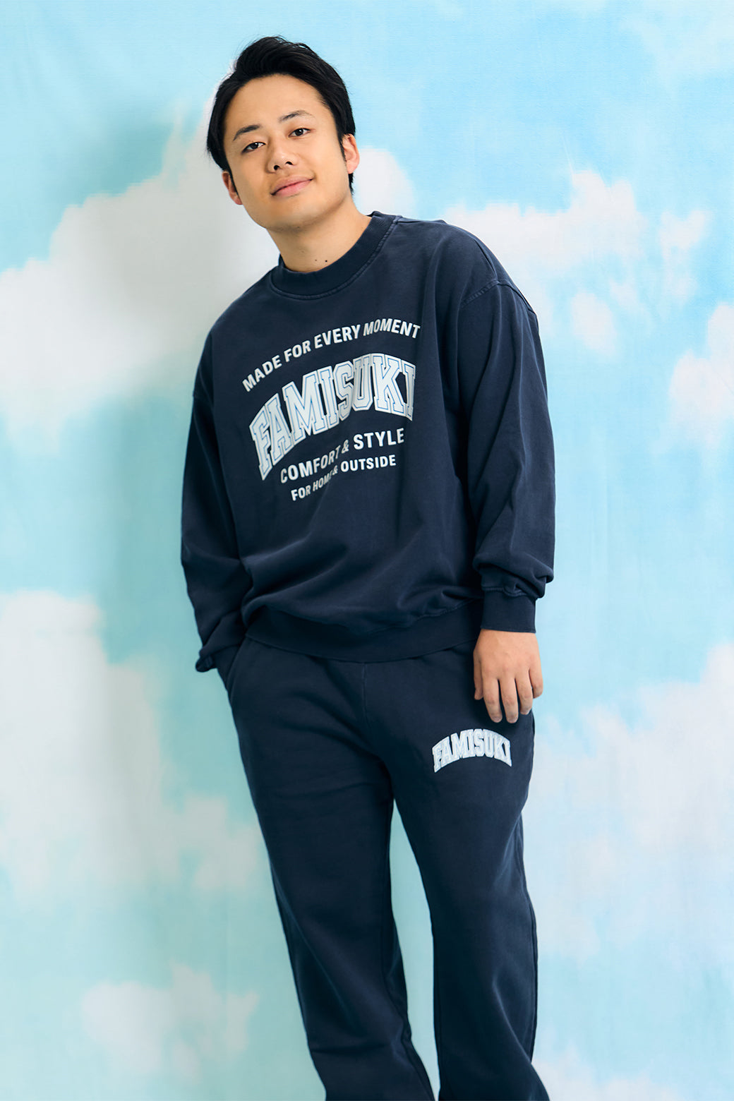 FADE COLLEGE LOGO TOPS