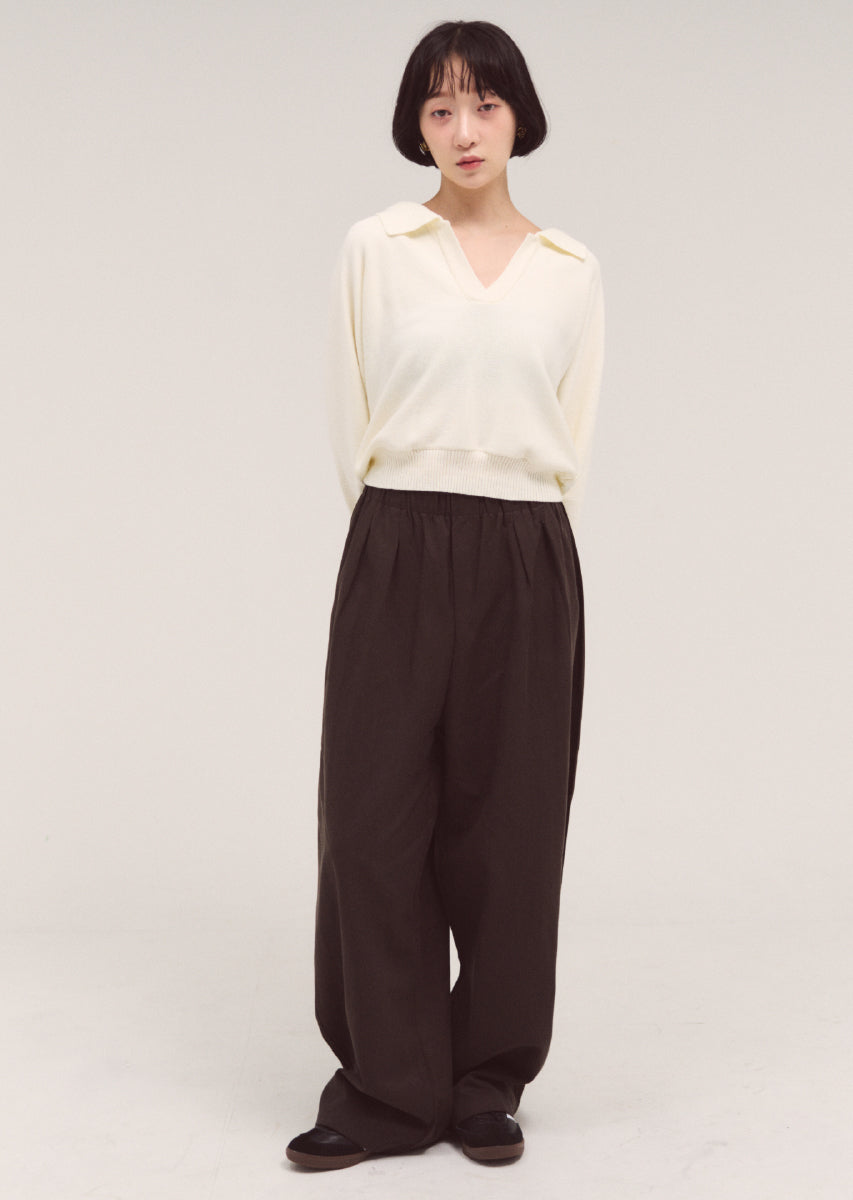 オープンカラーニット