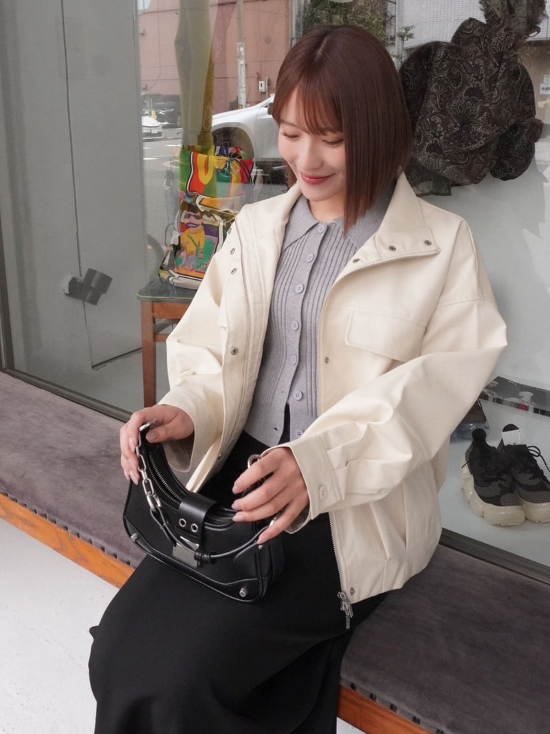 フェイクレザービッグブルゾン