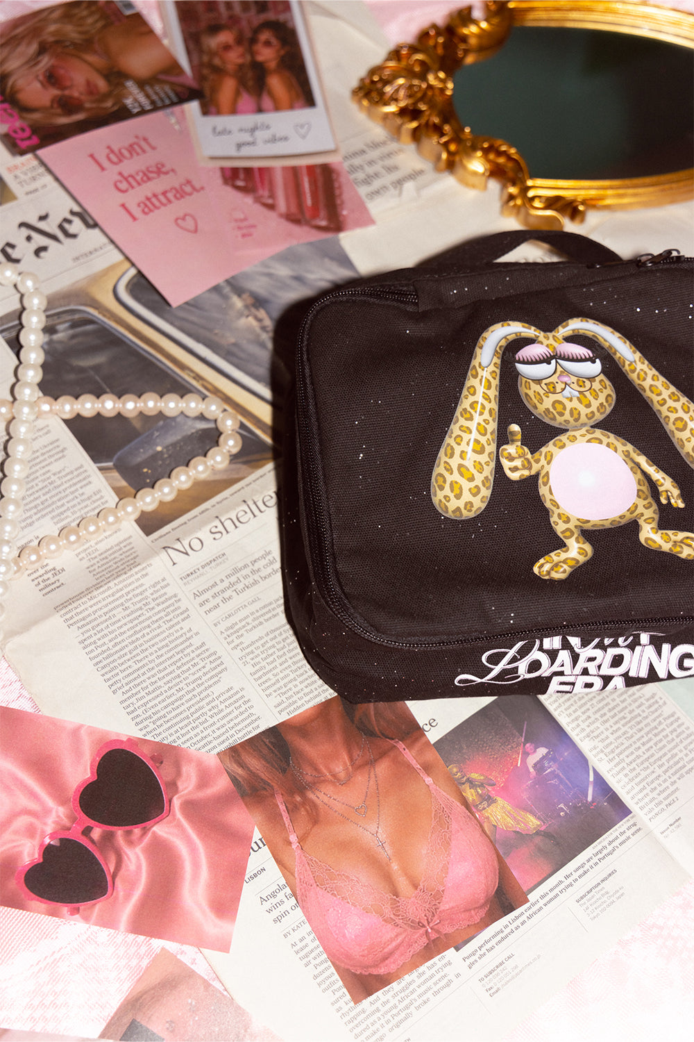 26AW BIGGIE VANITY POUCH