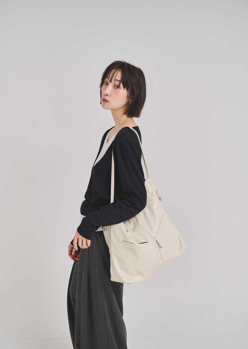 ソフトフェイクレザーアウトポケットBAG