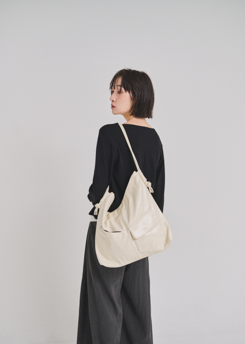 ソフトフェイクレザーアウトポケットBAG