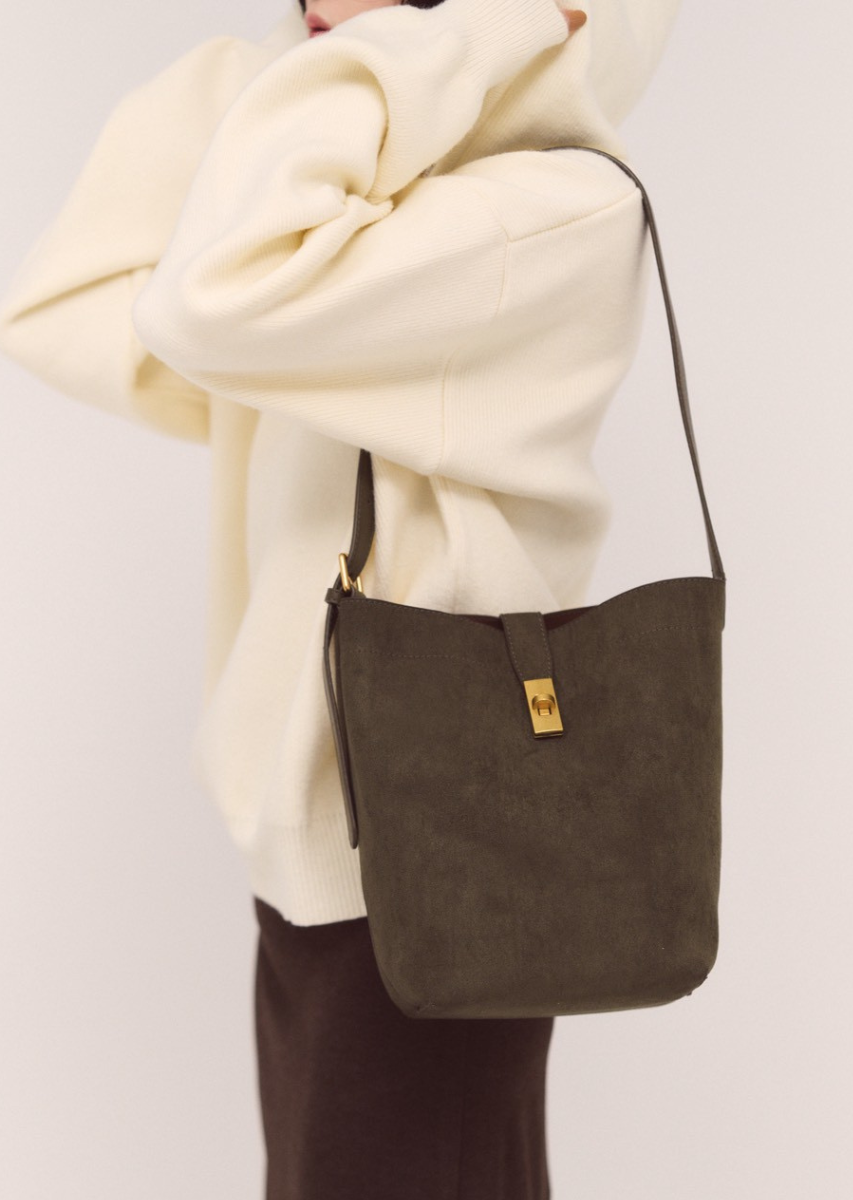 フェイクスエードスクエアバッグ