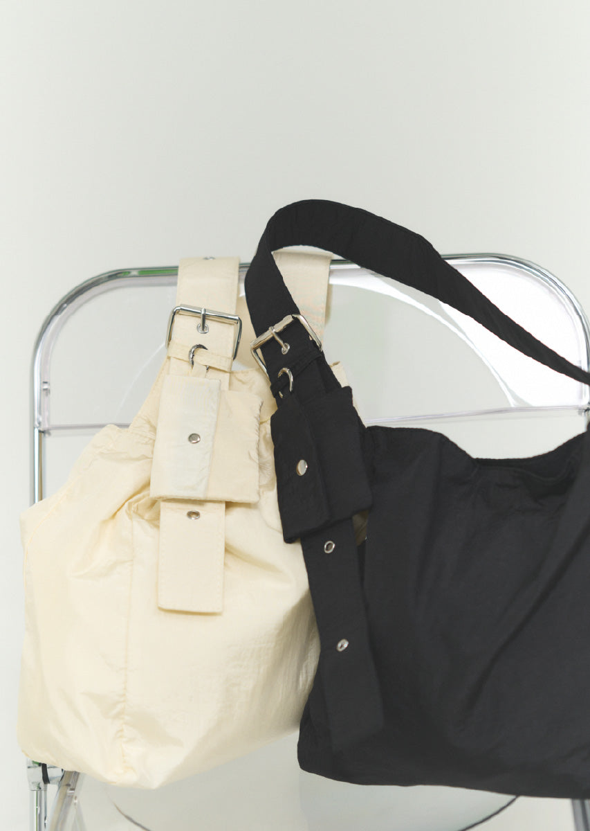 アイレットナイロンバック