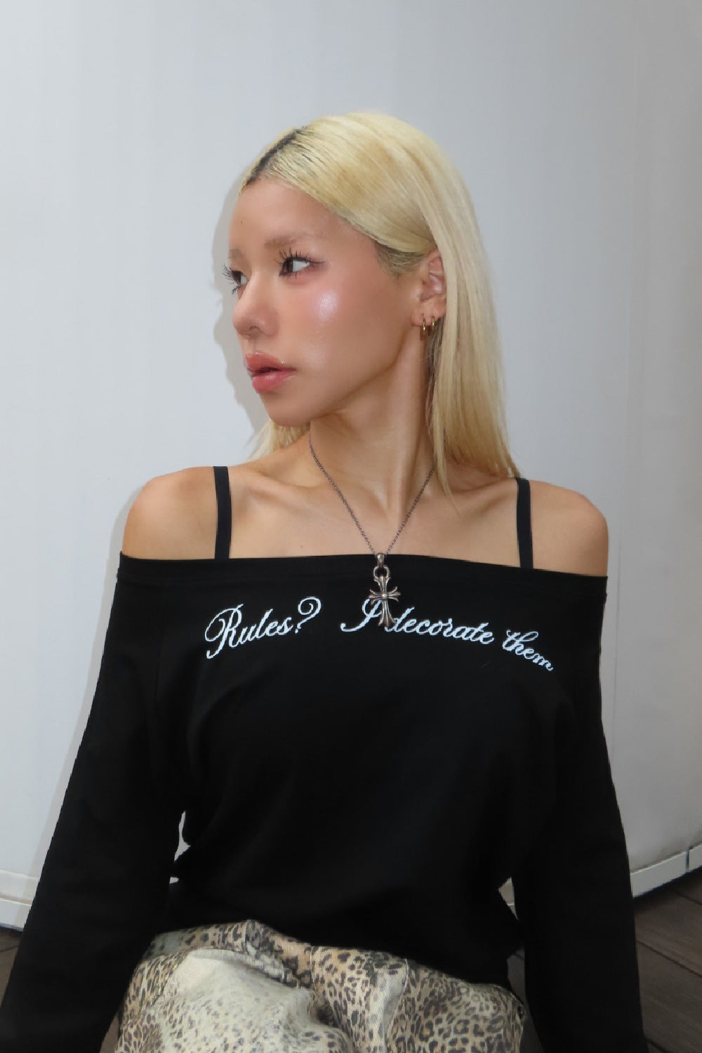 OFF SHOULDER LOGO TOPS